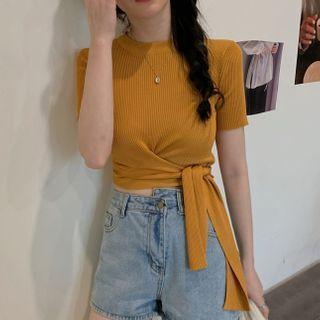 Short-sleeve Tie-hem Cropped Knit Top