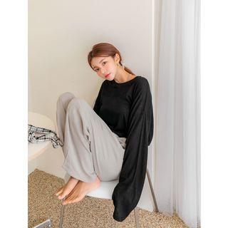Slit-side Loose-fit Textured T-shirt