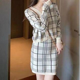Set: Plaid Cardigan + Knit Mini Skirt