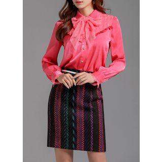 Multicolor-patterned H-line Skirt