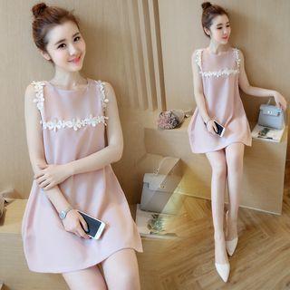 Sleeveless Lace Trim A-line Dress