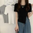 Short Sleeve Plain Slit T-shirt