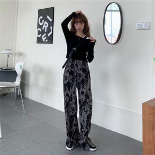 Long-sleeve Plain T-shirt / Dye Print Wide-leg Pants