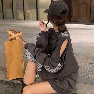 Oversized Off-shoulder Striped Sweatshirt Ash Gray - One Size