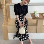 Short-sleeve Crew Neck Knit Top / Floral Midi Pencil Skirt