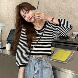 Striped Balloon-sleeve Cropped Sweater Stripes - Black & White - One Size