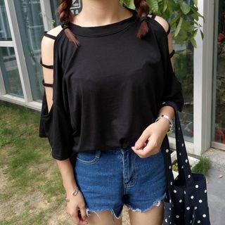 Cut Out Detail 3/4 Sleeve T-shirt