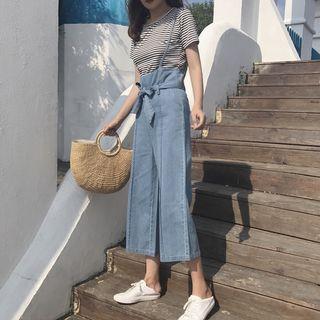 Set: Striped Short Sleeve T-shirt + Suspender Wide Leg Jeans