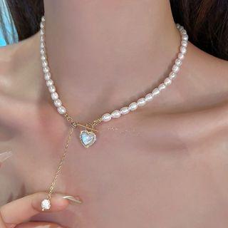Faux Pearl Rhinestone Heart Necklace Plated Gold - Faux Pearl - White & Gold - One Size
