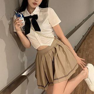 Set: Short-sleeve Tie Neck Shirt + Pleated Skirt