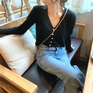 Plain V-neck Long-sleeve Crop Top