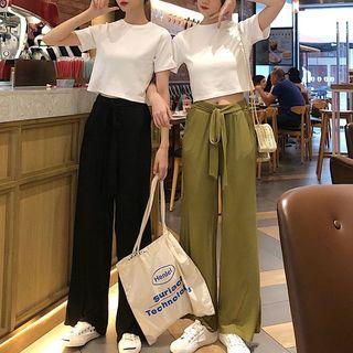 Short-sleeve Cropped T-shirt / Tie-waist Wide-leg Pants