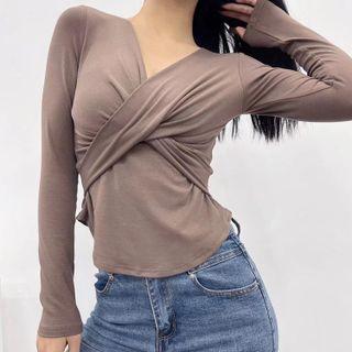Long-sleeve V-neck Twist-front Top