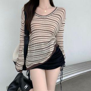 Chain-neckline Striped Light Knit Top