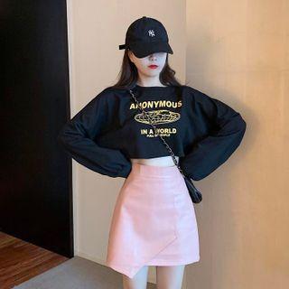 Lettering Long-sleeve T-shirt / Faux Leather A-line Skirt