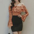 Off-shoulder Ruffle Lace Top / Pencil Skirt