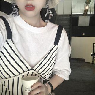 Short-sleeve T-shirt / Striped Sleeveless Top