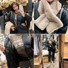 Set: V-neck Puffer Jacket + Keyhole Faux-fur Scarf