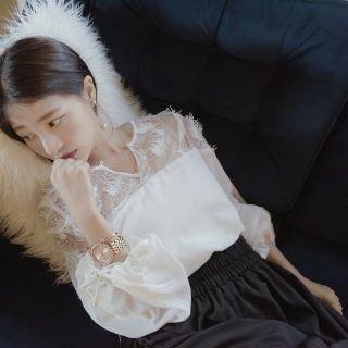 Applique Tie Cuff Chiffon Top
