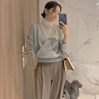 Turtleneck Long-sleeve T-shirt / V-neck Sweater / Wide Leg Pants