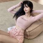 Long-sleeve Cropped T-shirt / Shorts / Set