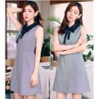 Houndstooth Sleeveless Collared A-line Dress