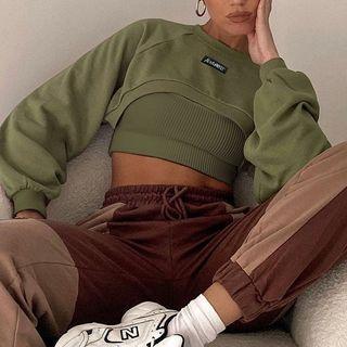 Set: Ribbed Camisole Top + Crop Sweatshirt