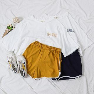 Short Sleeve Letter Print T-shirt / Contrast Trim Shorts