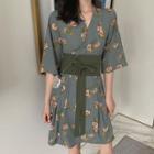 Floral Print V-neck Dress With Corset Belt