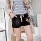 Appliqu  Cuffed Shorts