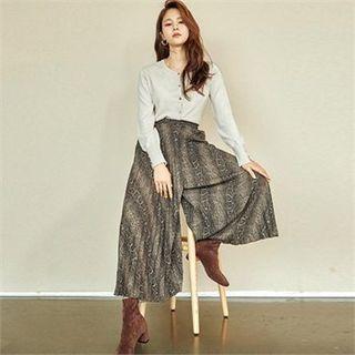 Snake Print Pleated Skirt