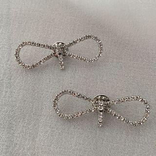 Bow Rhinestone Brooch Silver - One Size