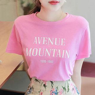 Vivid-color Letter-printed T-shirt