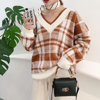 Check V-neck Loose-fit Sweater