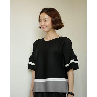 Wide-sleeve Color-block Top