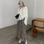 Cut-out Oversize Pullover / Leopard Print Midi A-line Skirt