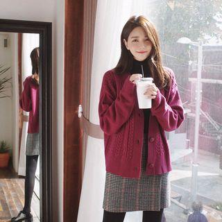 V-neck Cable-knit Lamb's Wool Cardigan