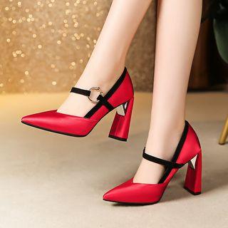 Ring Accent Chunky Heel Pointy Pumps