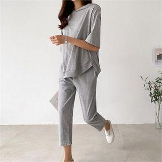 Set: Hooded Short-sleeve Top + Sweat Pants