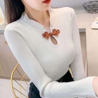 Long Sleeve V-neck Lace Blouse