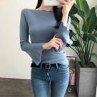 Scallop Edge Bell-sleeve Knit Top
