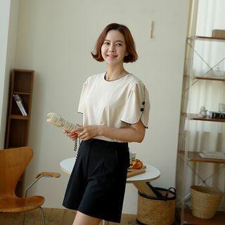 Tulip-sleeve Piped Blouse