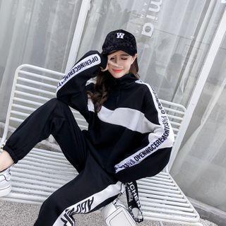 Set: Lettering Half-zip Pullover + Sweatpants