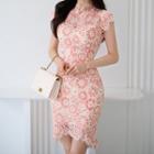 Sleeveless Floral Lace Mini Bodycon Dress