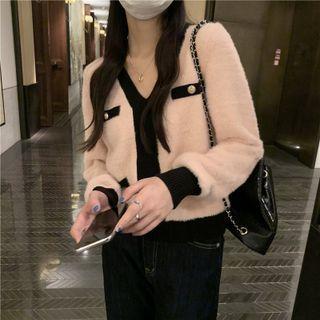 Long-sleeve V-neck Color-block Knit Top