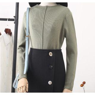 Seam Front Knit Top