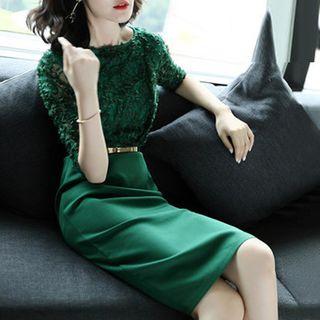 Flower Applique 3/4-sleeve Sheath Dress