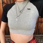 Short-sleeve Embroidered Cropped Raglan T-shirt