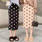 Dotted Straight-cut Knit Skirt