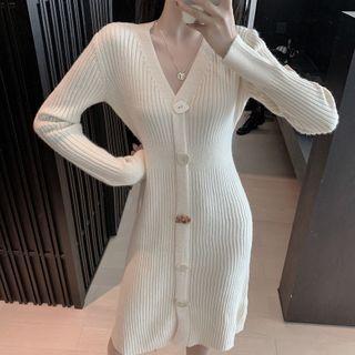 Buttoned V-neck Rib Knit Dress